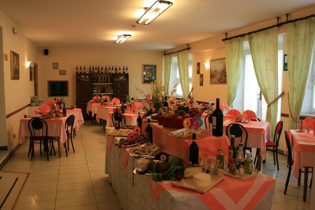 Hotel Vittoria Chianciano Terme Exterior foto